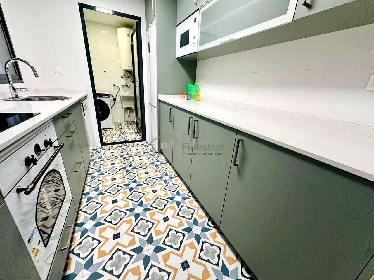 2 slaapkamer Flat te huur in Benidorm met zwembad garage - € 1.500 (Ref: 6054300)