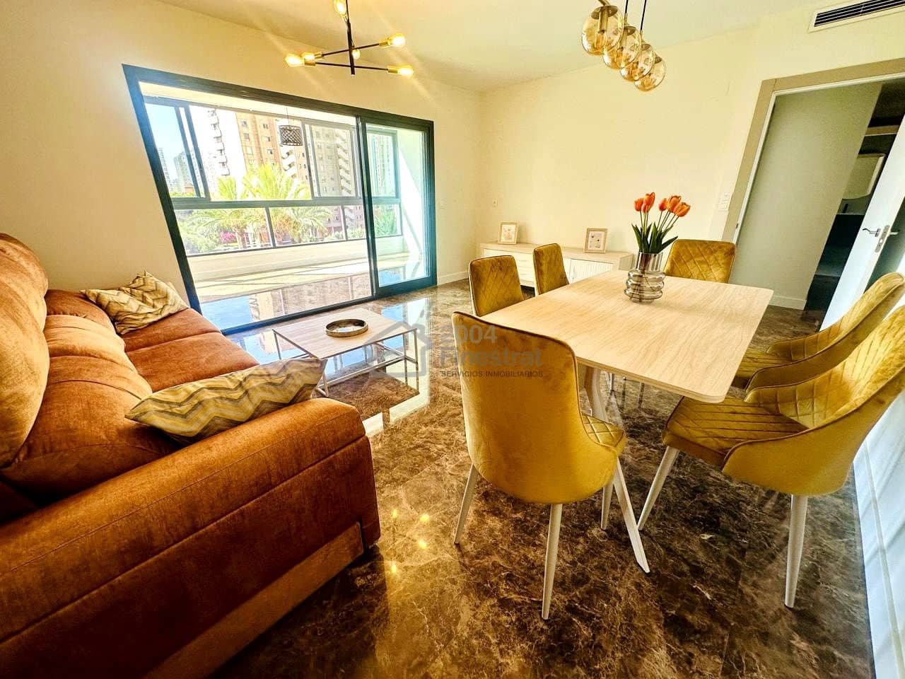 2 slaapkamer Flat te huur in Benidorm met zwembad garage - € 1.500 (Ref: 6054300)