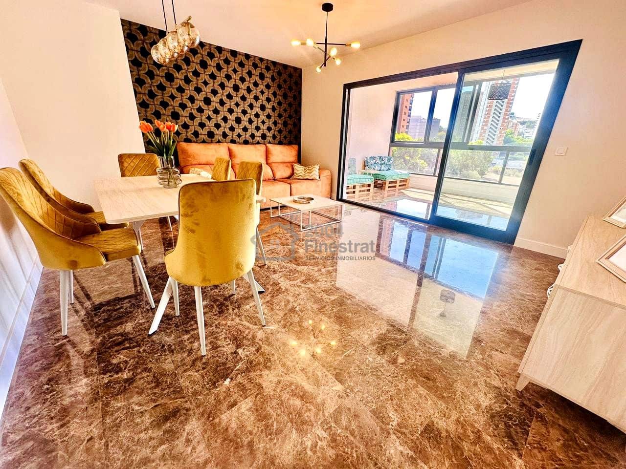 2 slaapkamer Flat te huur in Benidorm met zwembad garage - € 1.500 (Ref: 6054300)
