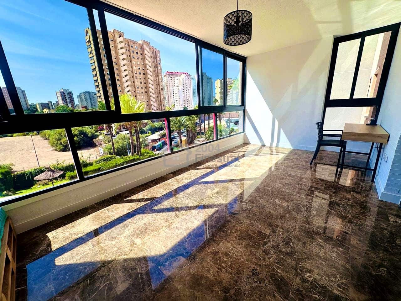 2 slaapkamer Flat te huur in Benidorm met zwembad garage - € 1.500 (Ref: 6054300)