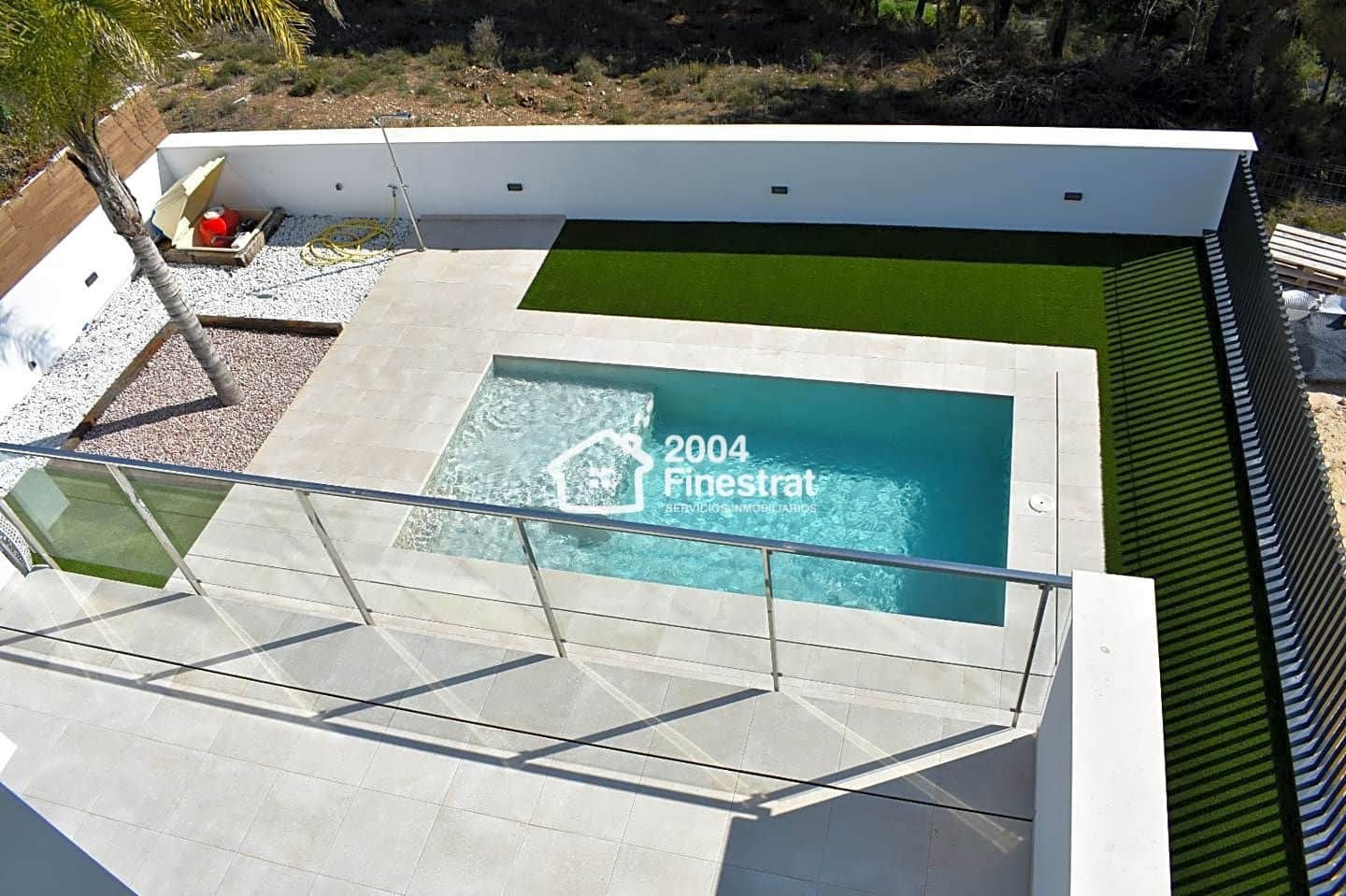 4 bedroom Villa for sale in La Nucia with garage - € 600,000 (Ref: 6269616)