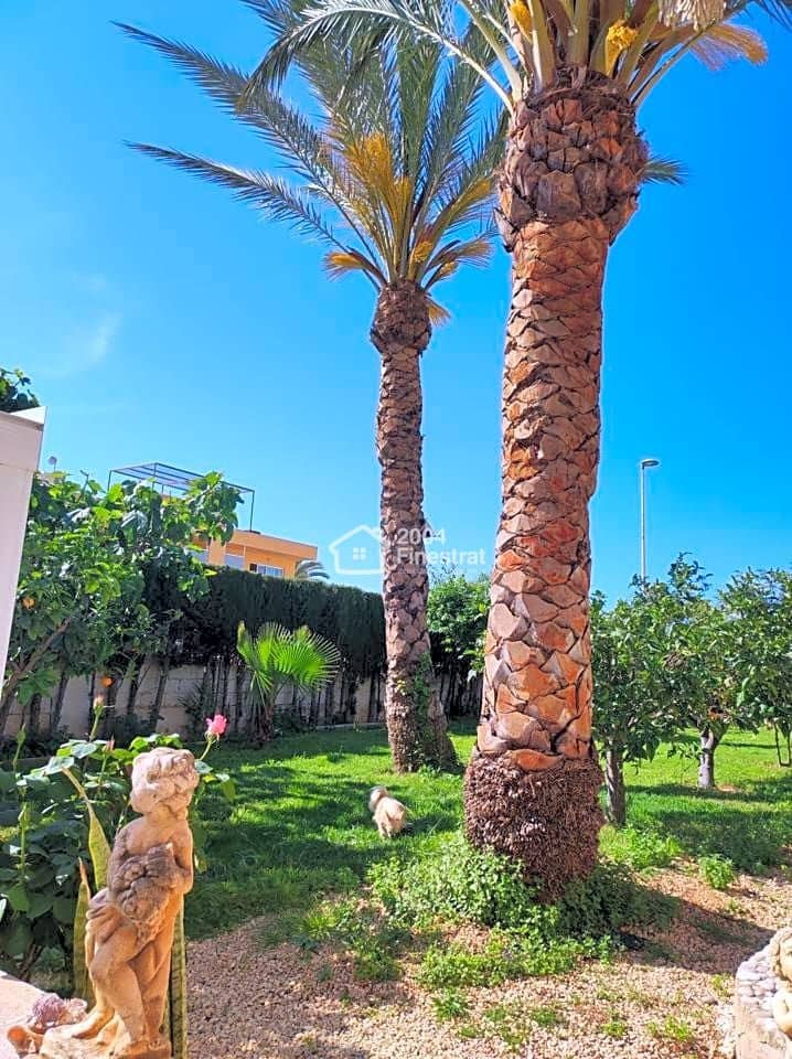 7 bedroom Villa for sale in Benidorm with pool garage - € 629,900 (Ref: 6965861)