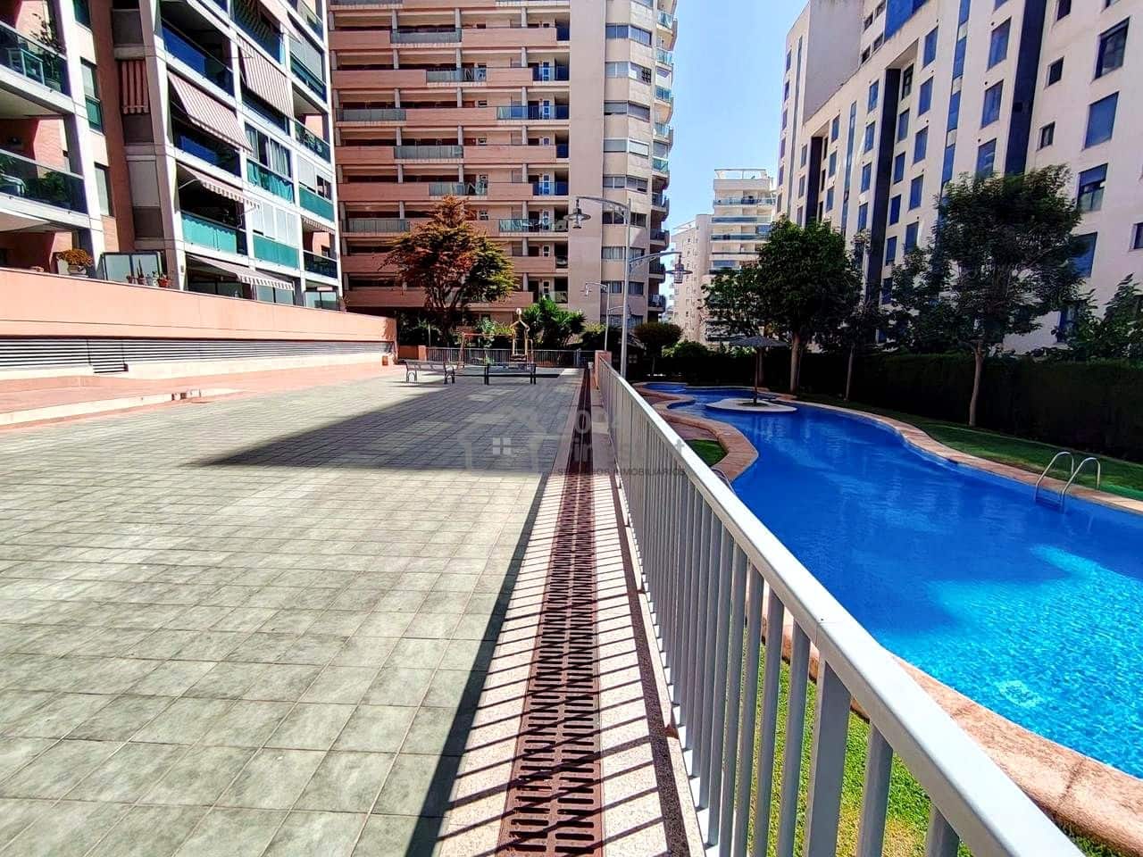2 slaapkamer Flat te koop in La Villajoyosa / Vila Joiosa met zwembad garage - € 319.000 (Ref: 7293078)