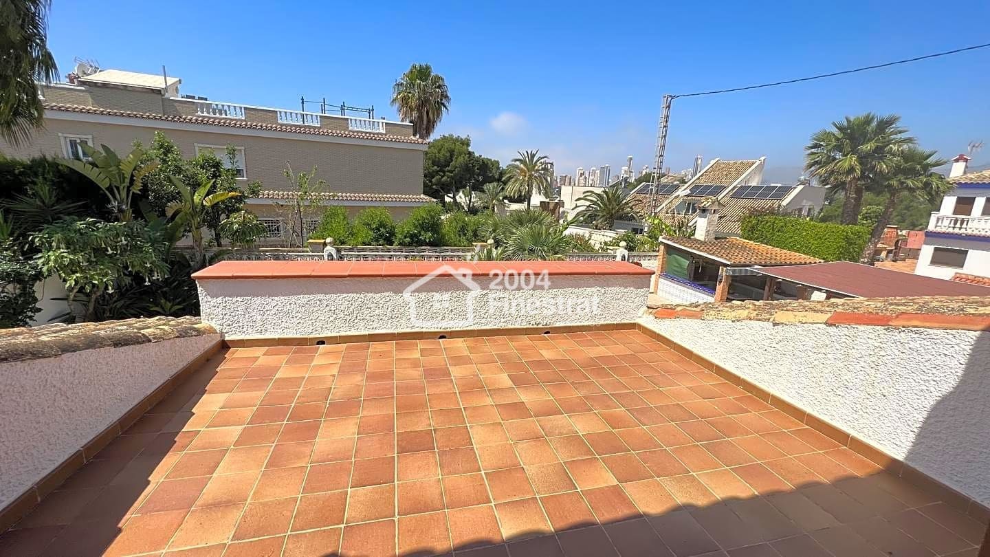 6 soverom Villa til salgs i Benidorm - € 745 000 (Ref: 7402672)