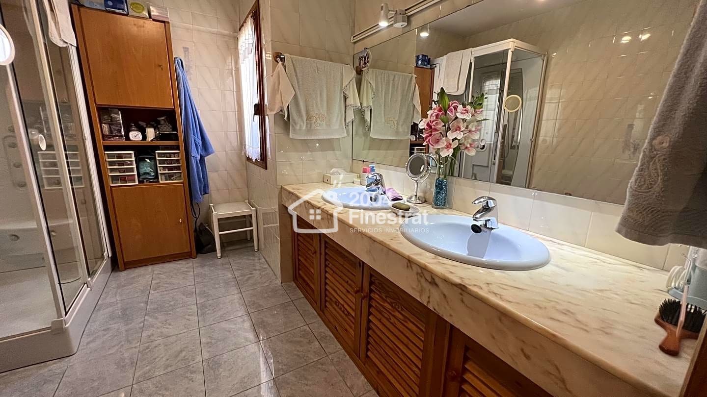 6 soverom Villa til salgs i Benidorm - € 745 000 (Ref: 7402672)