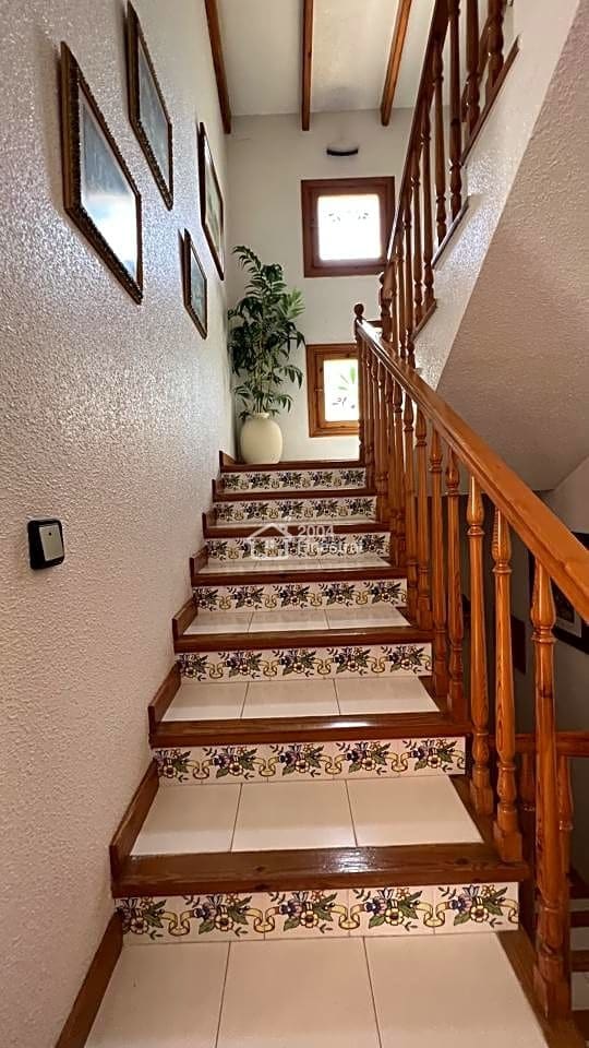 6 soverom Villa til salgs i Benidorm - € 745 000 (Ref: 7402672)