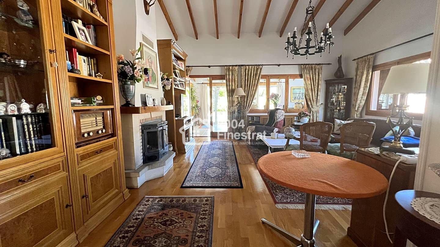 6 soverom Villa til salgs i Benidorm - € 745 000 (Ref: 7402672)