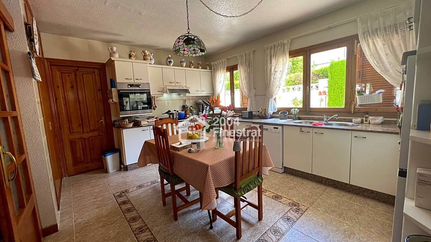 6 soverom Villa til salgs i Benidorm - € 745 000 (Ref: 7402672)