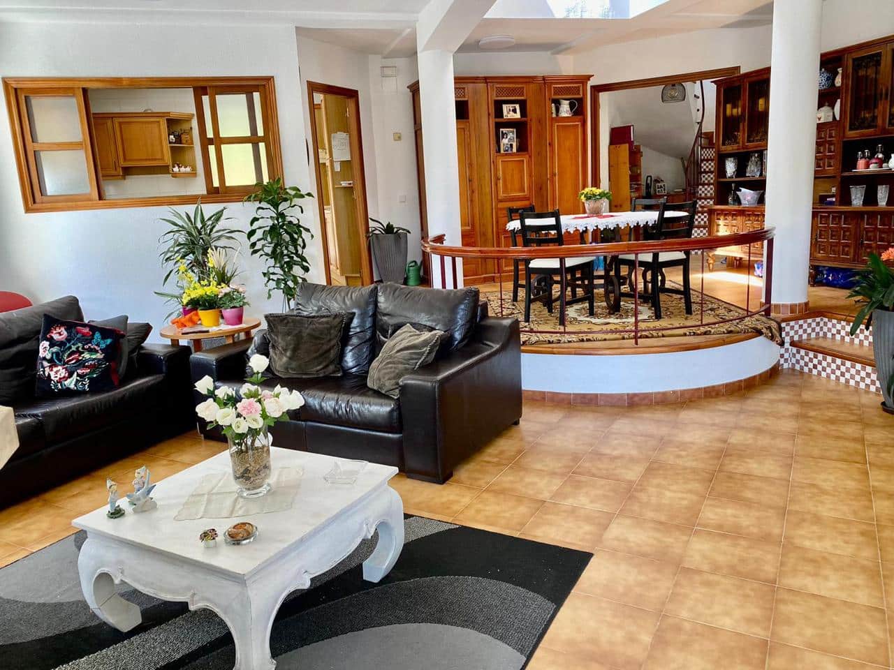 4 bedroom Villa for sale in Callosa d'En Sarria with pool garage - € 595,000 (Ref: 7507292)