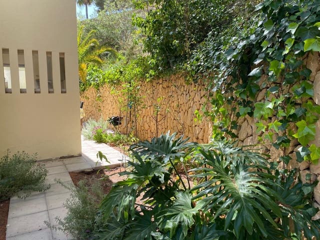 4 bedroom Villa for sale in Callosa d'En Sarrià with pool garage - € 595,000 (Ref: 7507292)