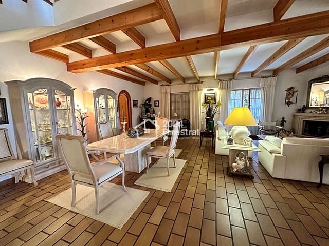 4 soverom Villa til salgs i Escandinavia - Cautivador, Alfaz del Pi / L'Alfàs del Pi - € 980 000 (Ref: 7715242)