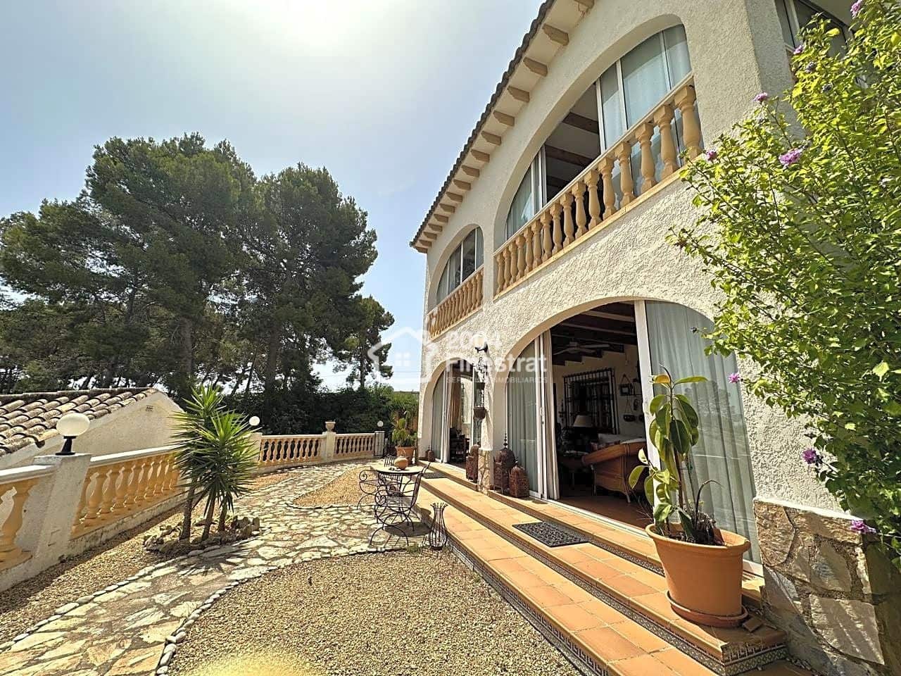 4 soverom Villa til salgs i Alfaz del Pi / L'Alfas del Pi - € 980 000 (Ref: 7715242)