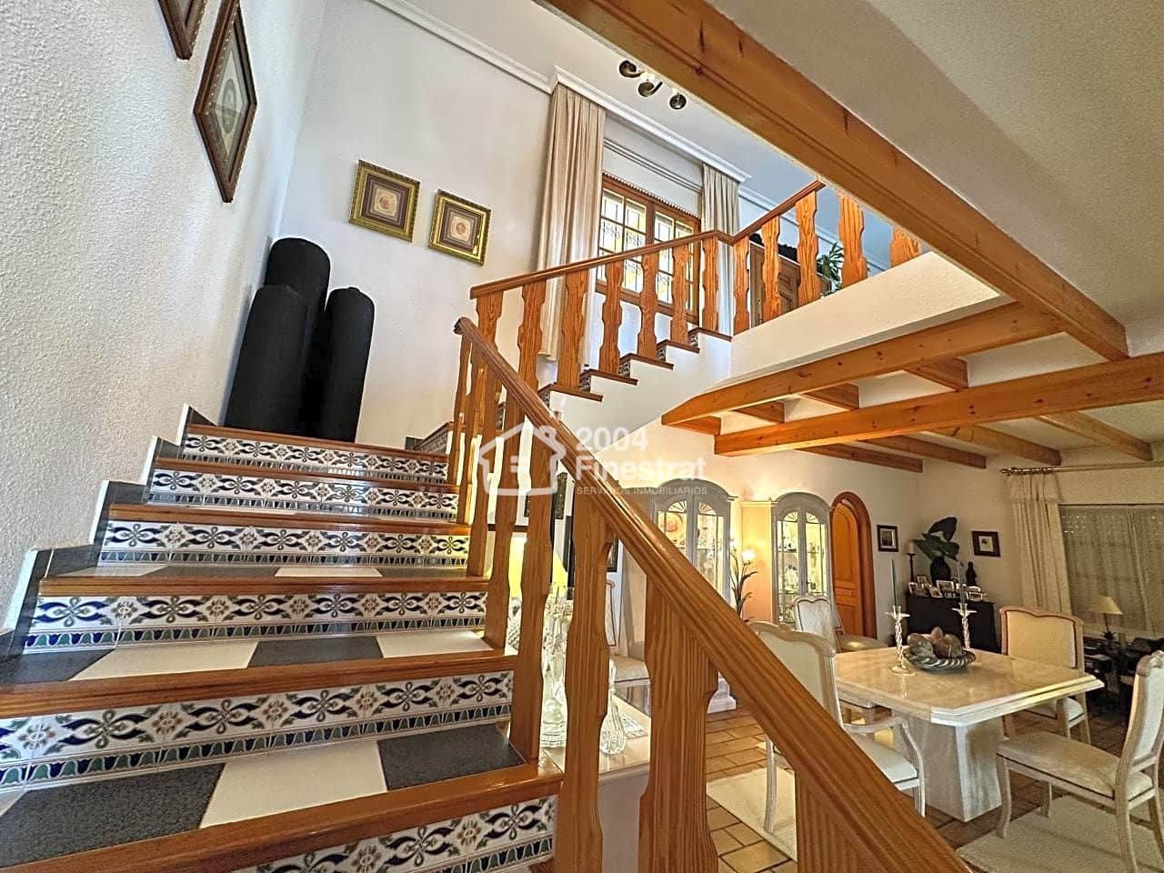 4 soverom Villa til salgs i Alfaz del Pi / L'Alfas del Pi - € 980 000 (Ref: 7715242)