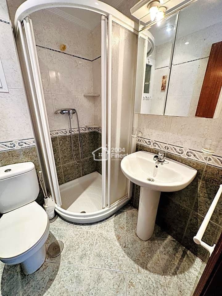 1 sovrum Lägenhet att hyra i Benidorm med garage - 900 € (Ref: 7733914)