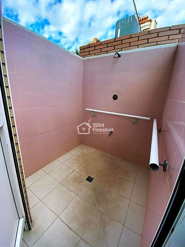 1 sovrum Lägenhet att hyra i Benidorm med garage - 900 € (Ref: 7733914)