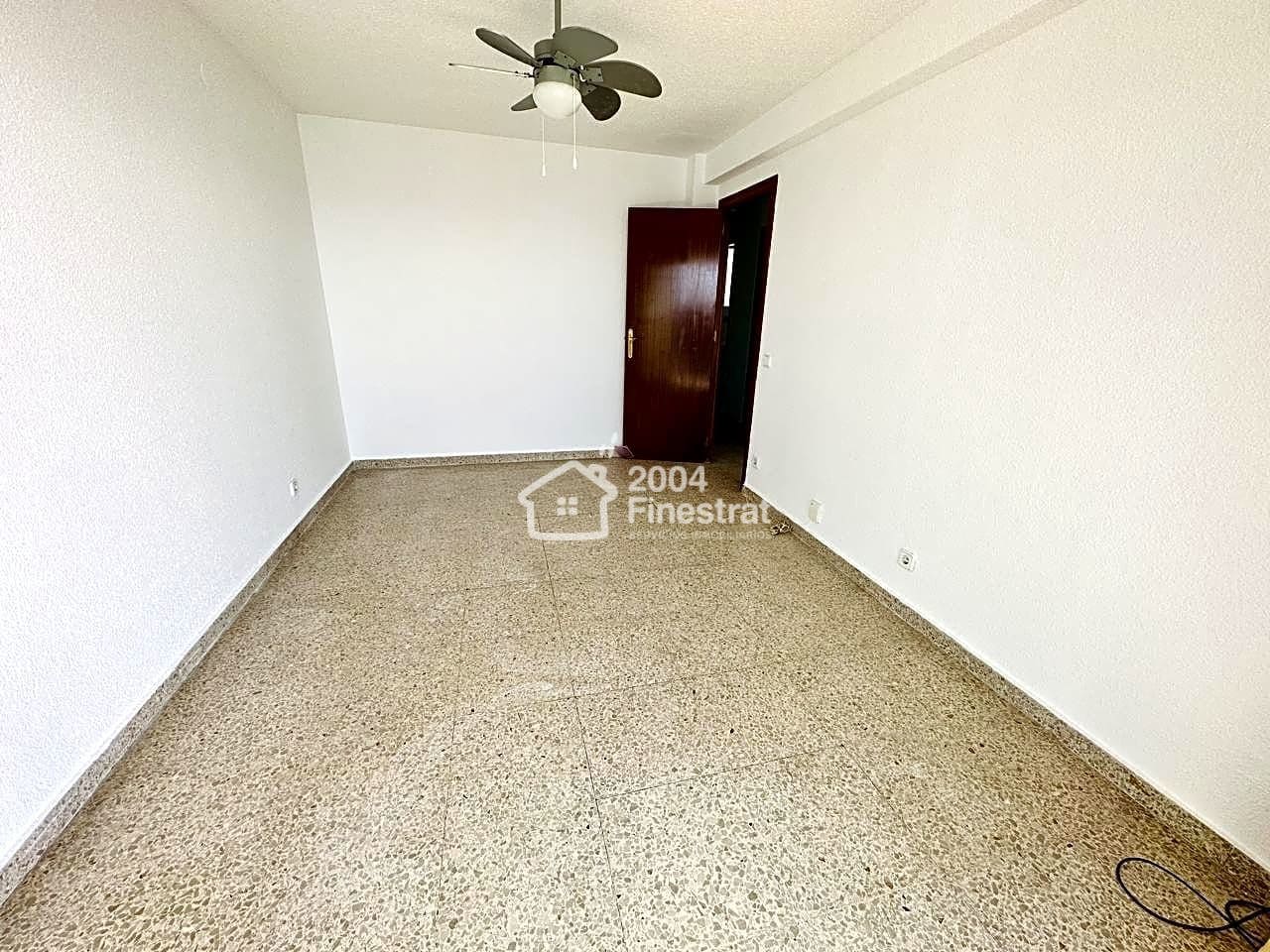 1 sovrum Lägenhet att hyra i Benidorm med garage - 900 € (Ref: 7733914)