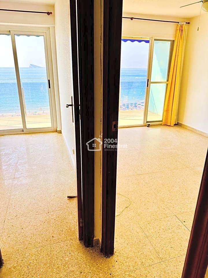 1 sovrum Lägenhet att hyra i Benidorm med garage - 900 € (Ref: 7733914)