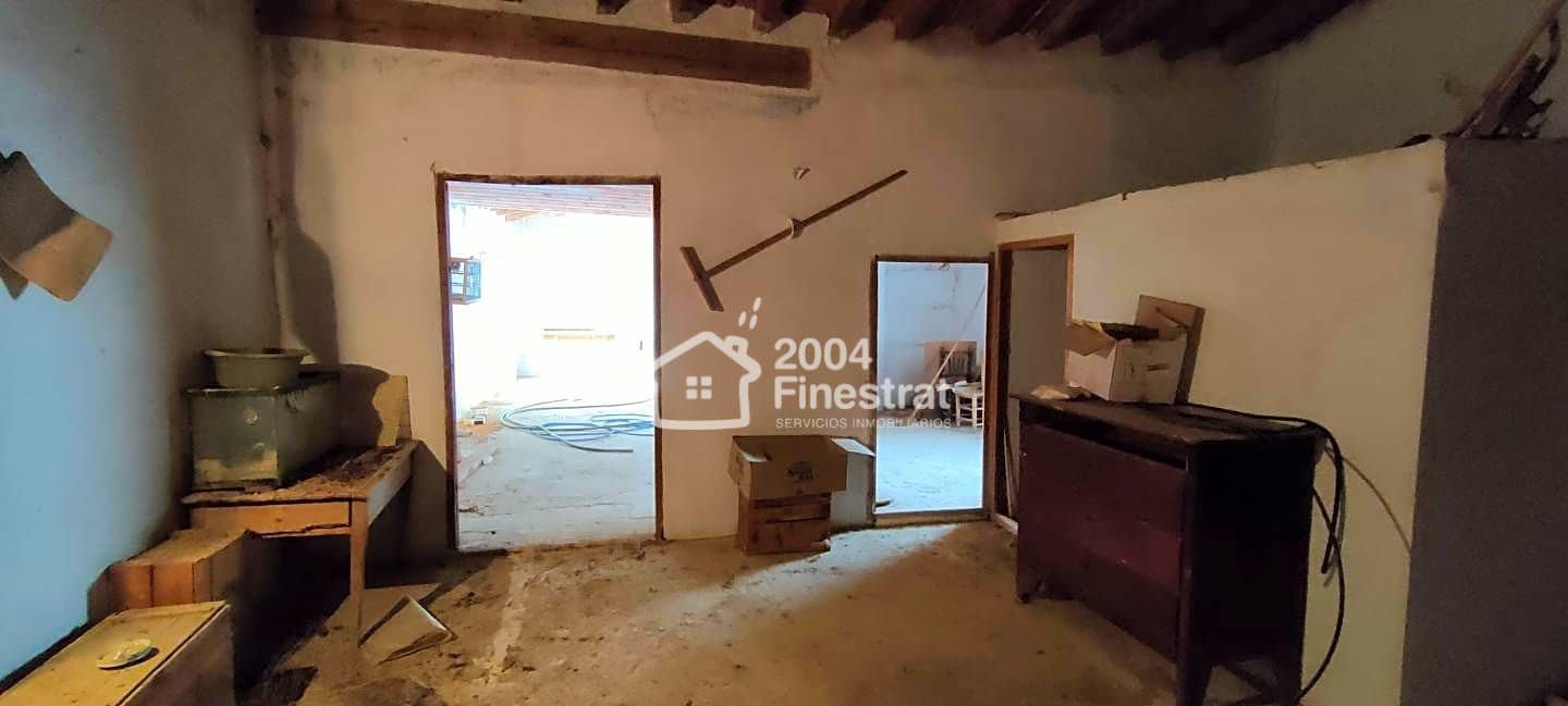 4 bedroom Finca/Country House for sale in Relleu - € 149,000 (Ref: 7881222)