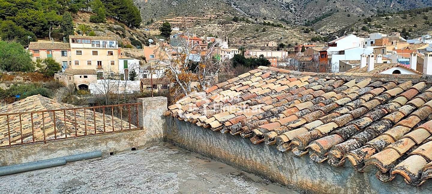 4 bedroom Finca/Country House for sale in Relleu - € 149,000 (Ref: 7881222)