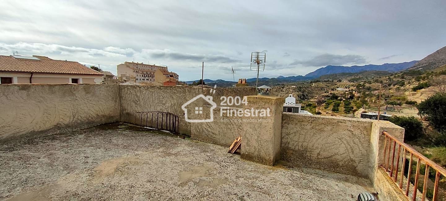 4 bedroom Finca/Country House for sale in Relleu - € 149,000 (Ref: 7881222)