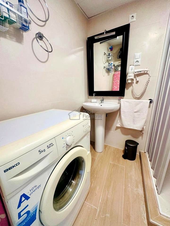 1 slaapkamer Flat te huur in Denia - € 1.450 (Ref: 8075180)
