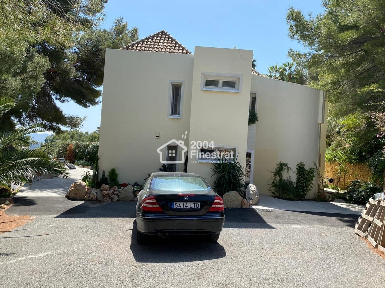 4 soveværelse Villa til leje i Callosa d'En Sarria - € 3.500 (Ref: 8200305)