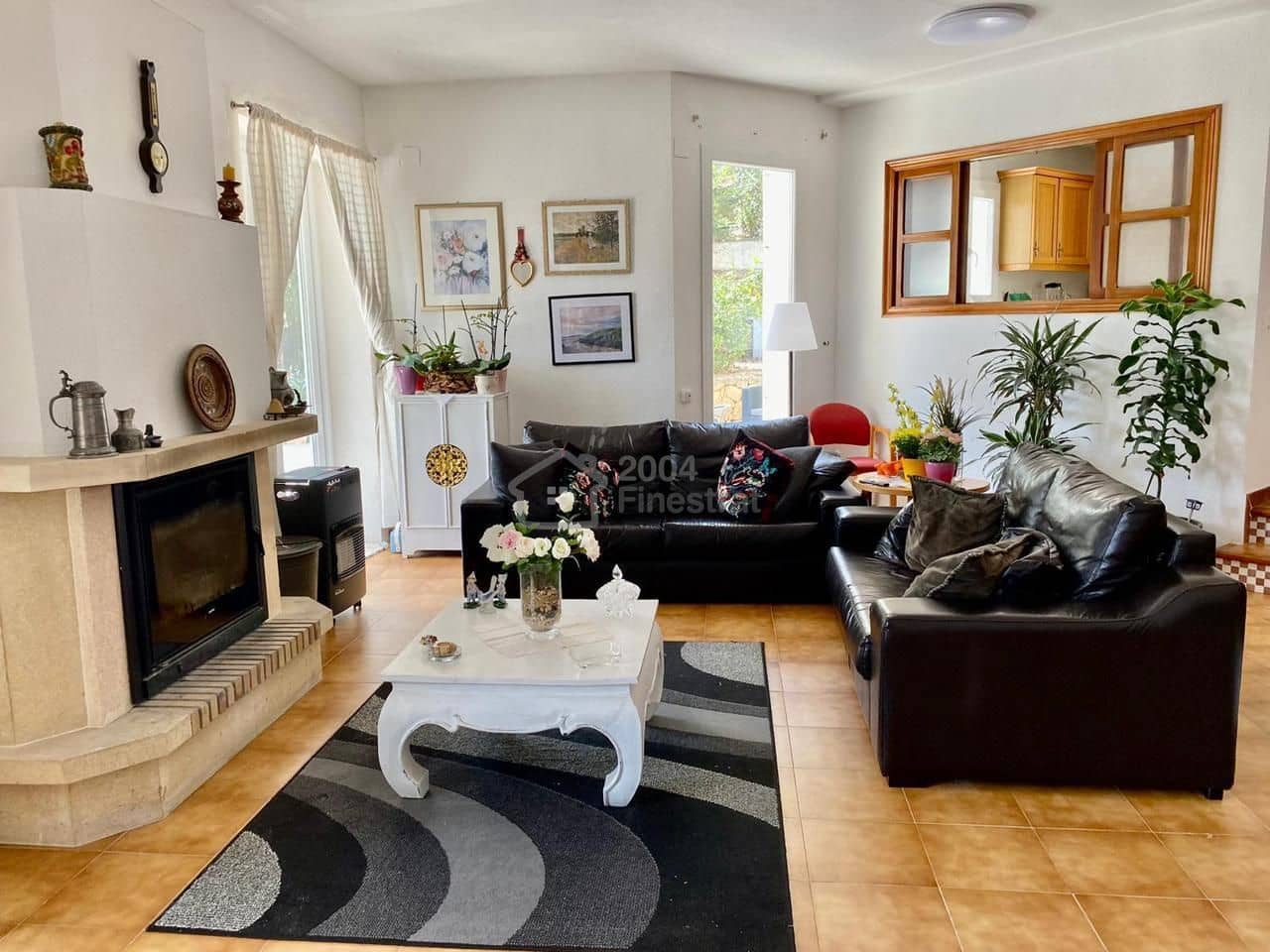 4 soveværelse Villa til salg i Callosa d'En Sarria med swimmingpool - € 525.000 (Ref: 8200305)