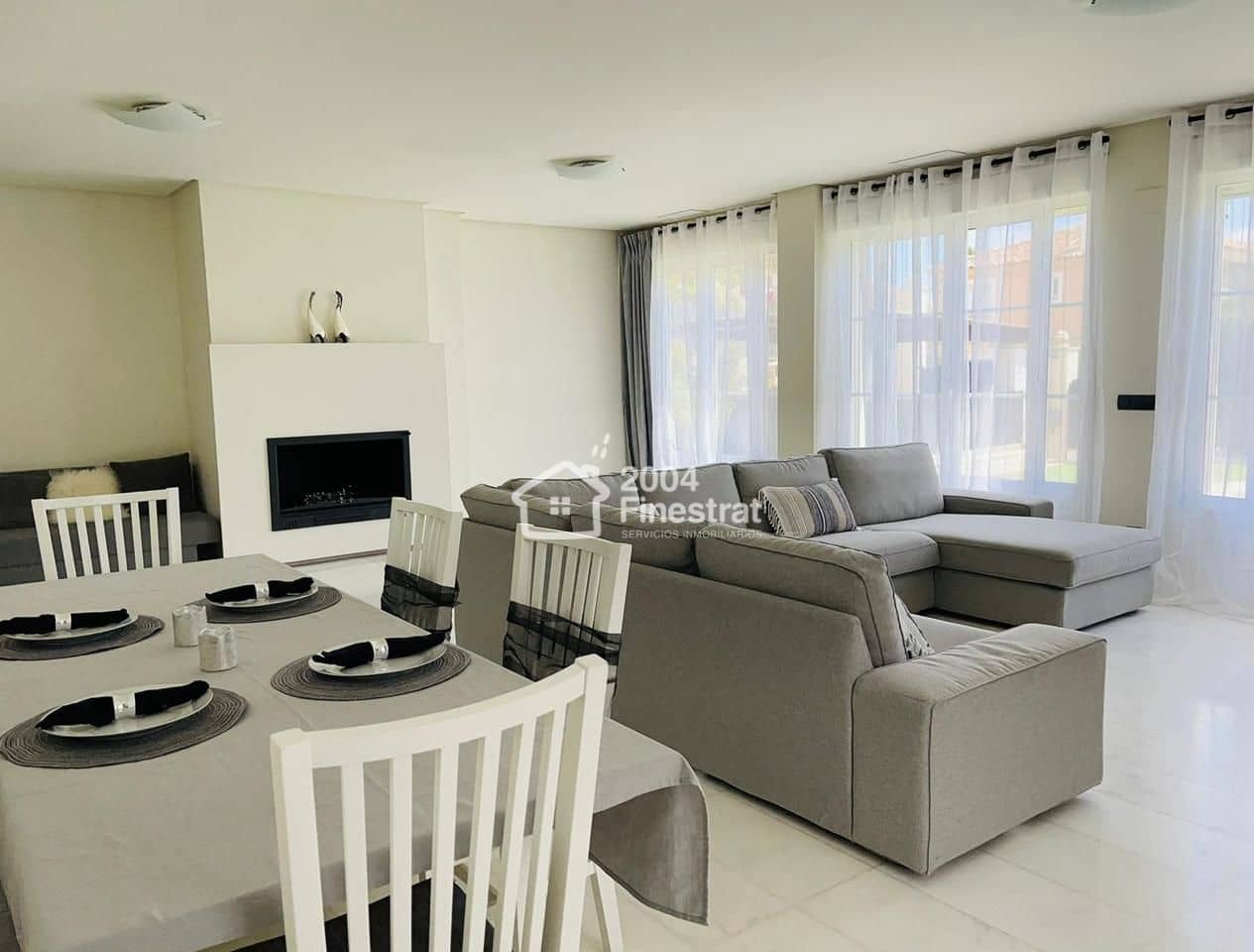 4 bedroom Villa for sale in Finestrat with pool - € 810,000 (Ref: 8334382)