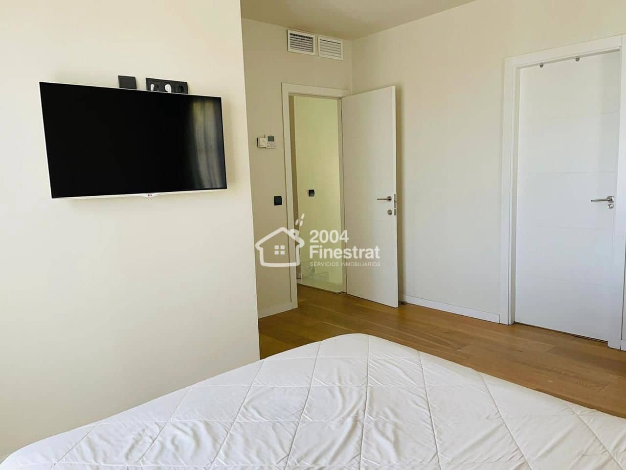 4 bedroom Villa for sale in Finestrat with pool - € 810,000 (Ref: 8334382)