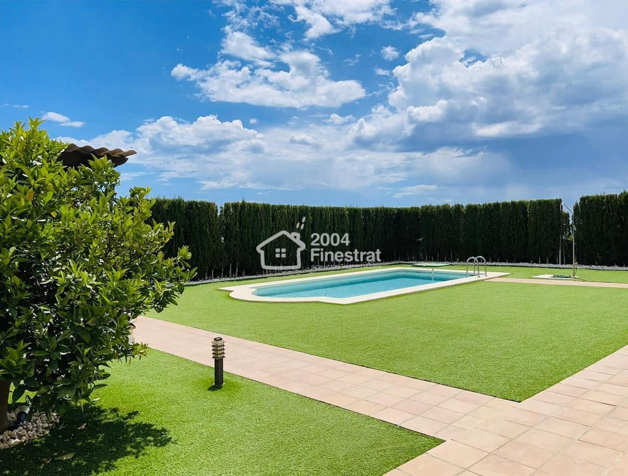 4 bedroom Villa for sale in Finestrat with pool - € 810,000 (Ref: 8334382)