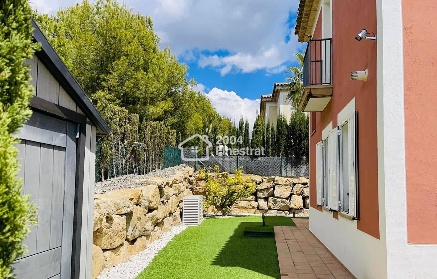 4 bedroom Villa for sale in Finestrat with pool - € 810,000 (Ref: 8334382)