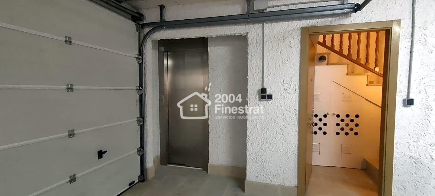 3 sypialnia Willa na sprzedaż w Benidorm z basenem garażem - 449 000 € (Ref: 8429392)