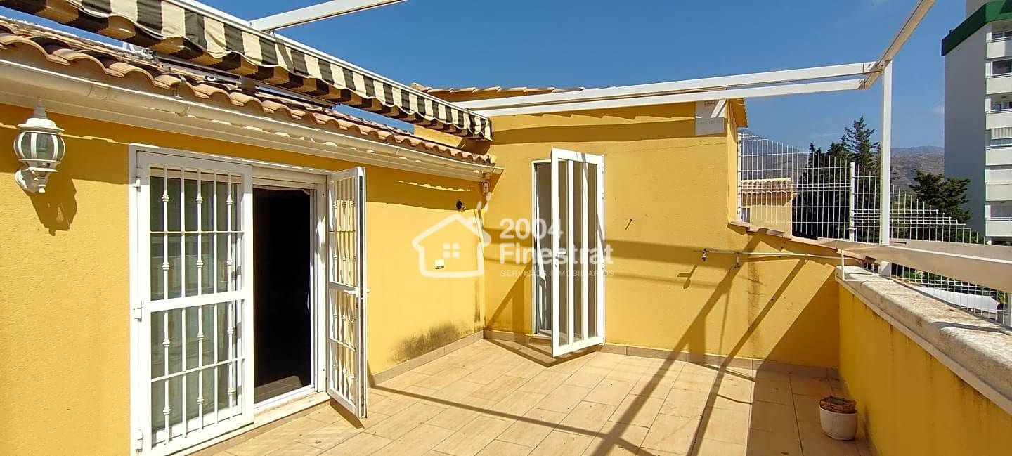 3 sypialnia Willa na sprzedaż w Benidorm z basenem garażem - 449 000 € (Ref: 8429392)