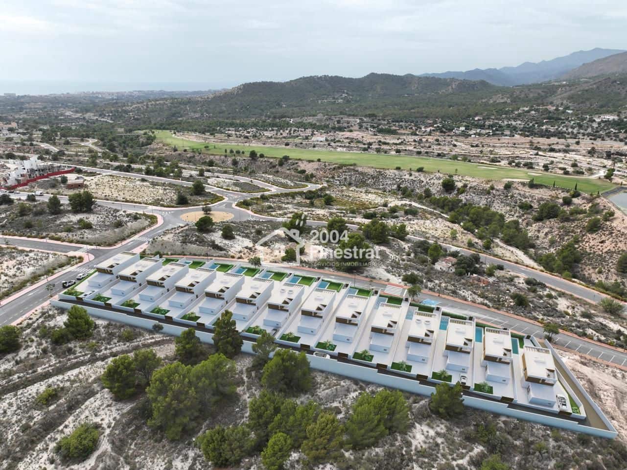 Chalet de 3 habitaciones en Finestrat en venta con piscina garaje - 565.000 € (Ref: 8479612)