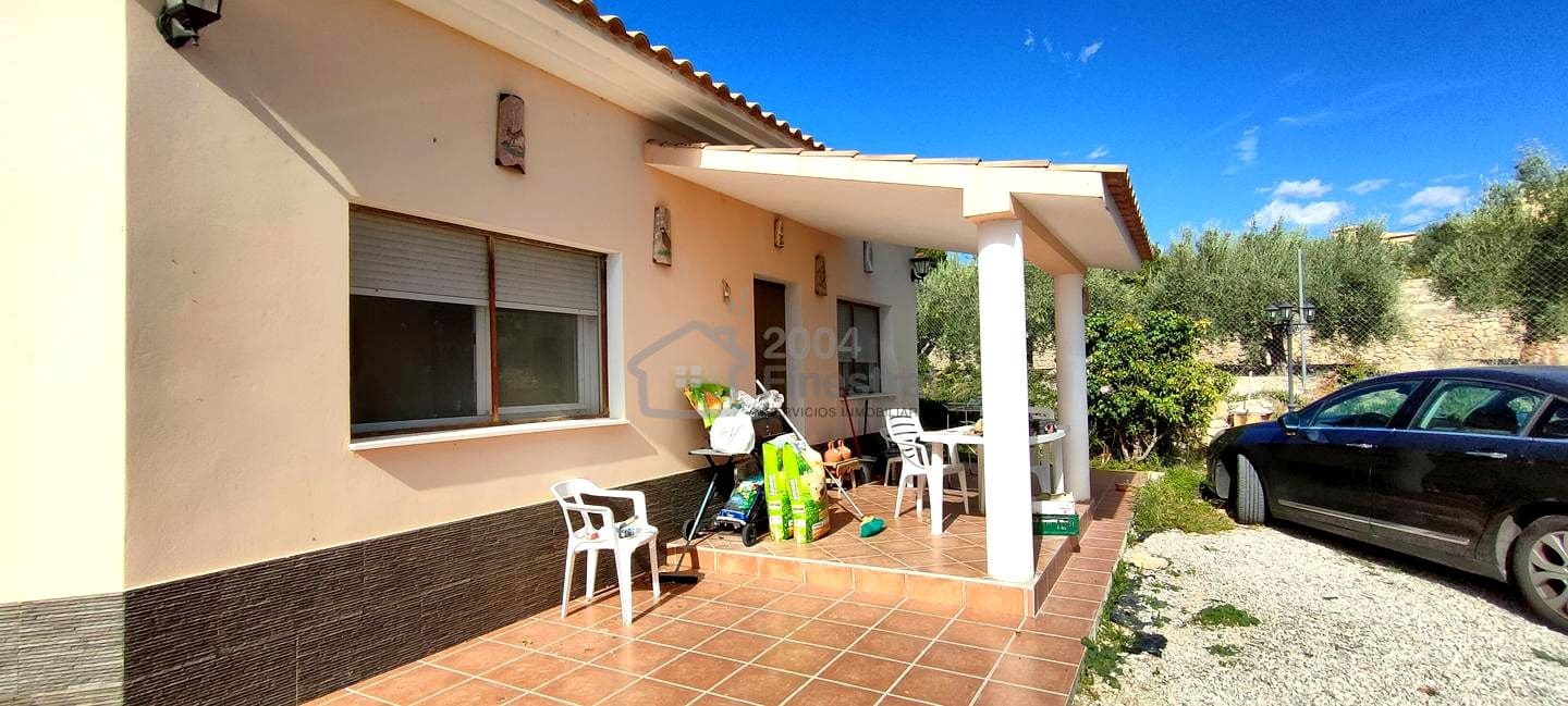 2 slaapkamer Villa te koop in Relleu met garage - € 157.000 (Ref: 8555199)