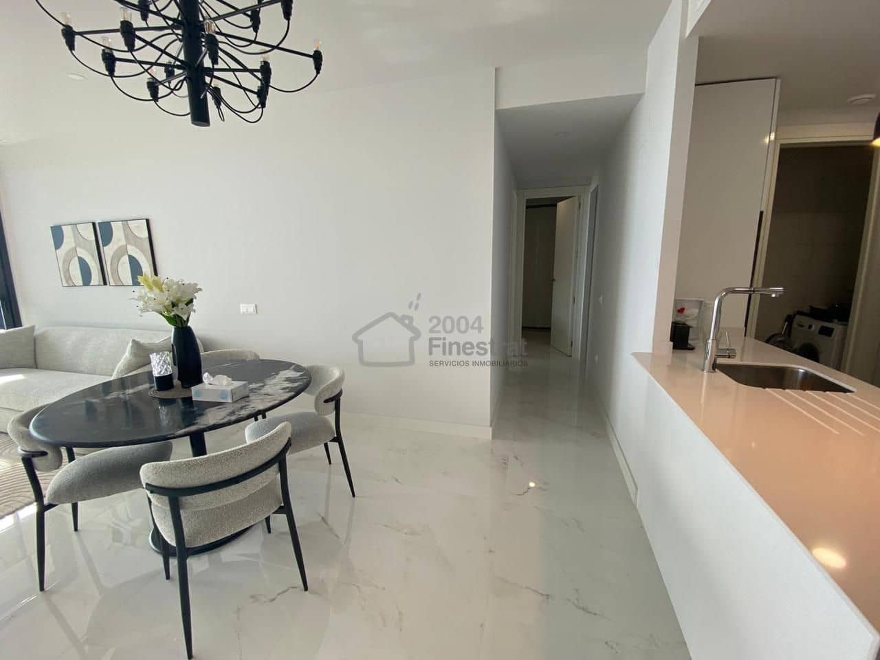 2 makuuhuone Asunto myytävänä paikassa Benidorm mukana uima-altaan 
autotalli - 619 500 € (Ref: 8738843)