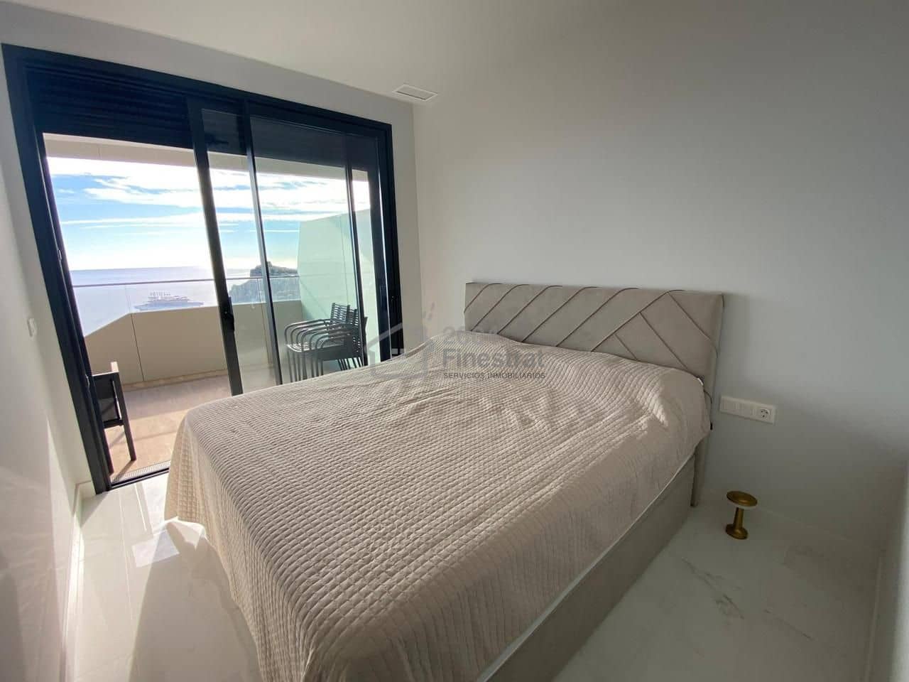 2 makuuhuone Asunto myytävänä paikassa Benidorm mukana uima-altaan 
autotalli - 619 500 € (Ref: 8738843)