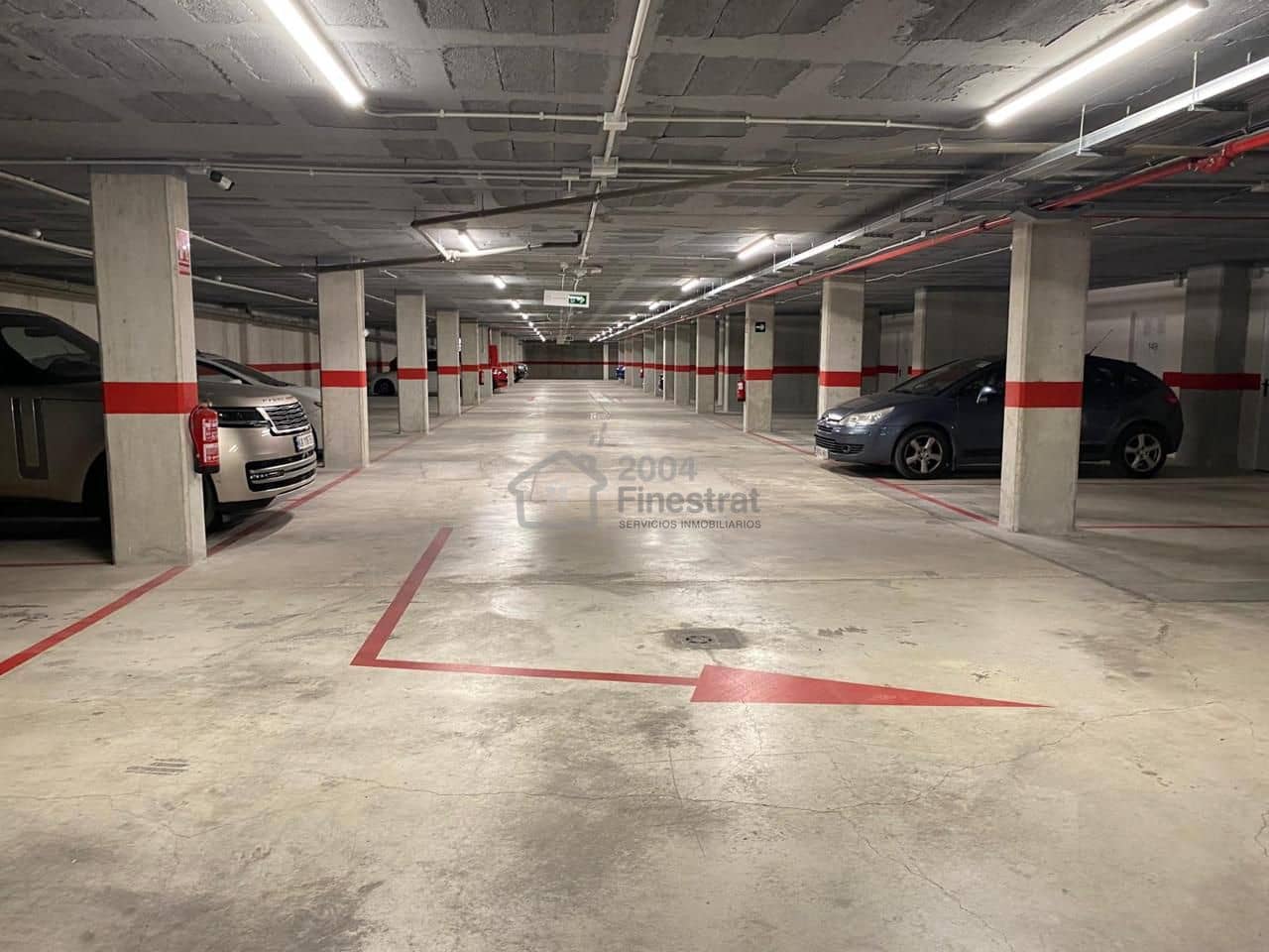 2 makuuhuone Asunto myytävänä paikassa Benidorm mukana uima-altaan 
autotalli - 619 500 € (Ref: 8738843)