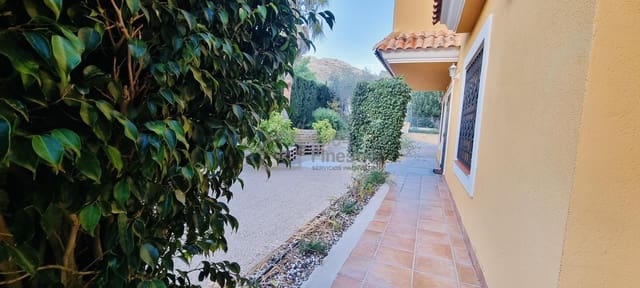 4 bedroom Villa for sale in Cala de Finestrat, Finestrat - € 489,000 (Ref: 8740764)