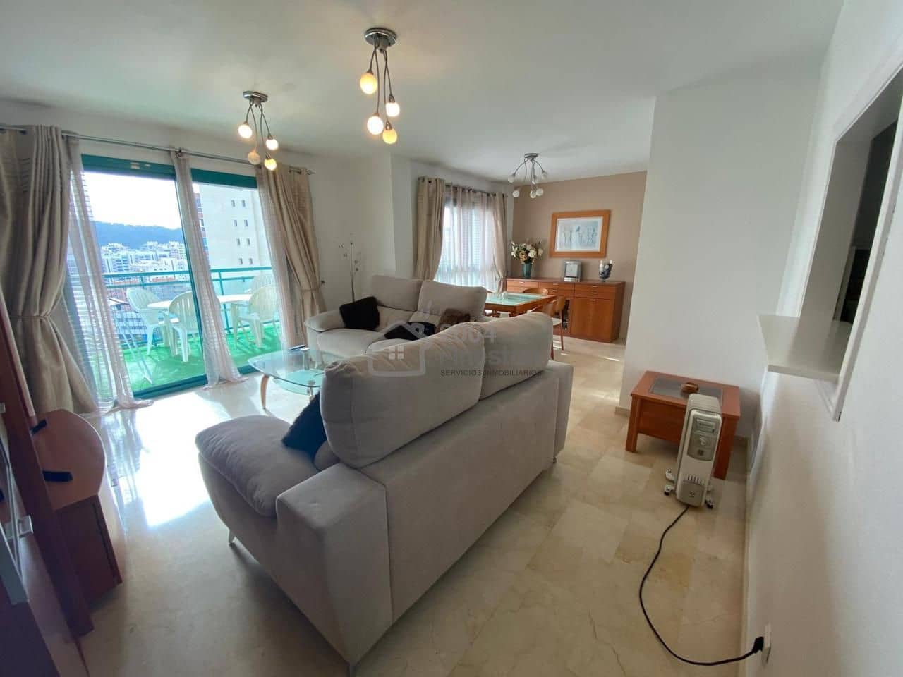 Piso de 4 habitaciones en La Villajoyosa / Vila Joiosa en venta con piscina garaje - 295.000 € (Ref: 8762252)