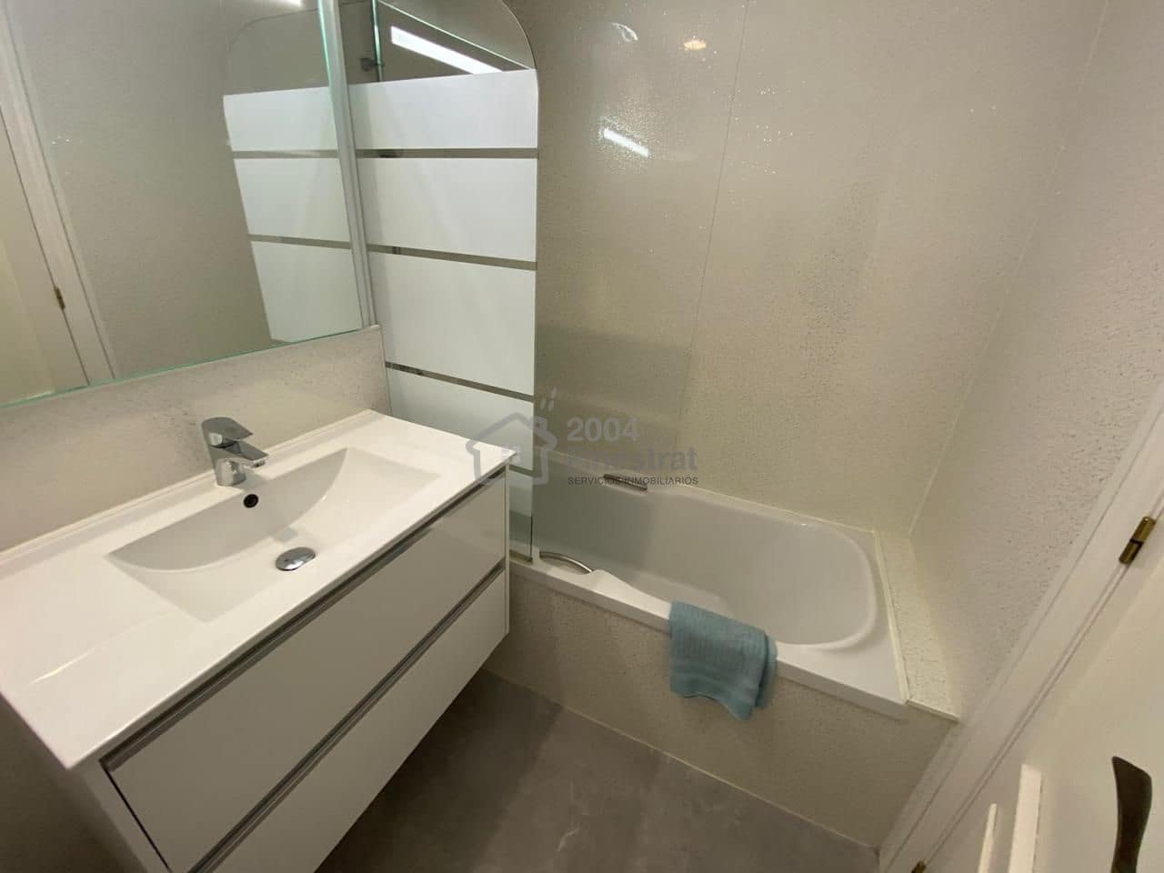 Piso de 4 habitaciones en La Villajoyosa / Vila Joiosa en venta con piscina garaje - 295.000 € (Ref: 8762252)