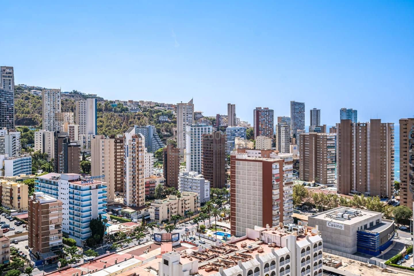 1 soveværelse Lejlighed til salg i Benidorm med swimmingpool garage - € 183.000 (Ref: 8776725)