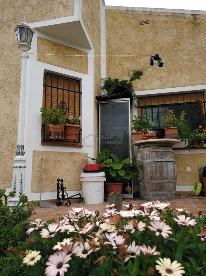 2 soverom Villa til salgs i Relleu - € 295 000 (Ref: 8814982)