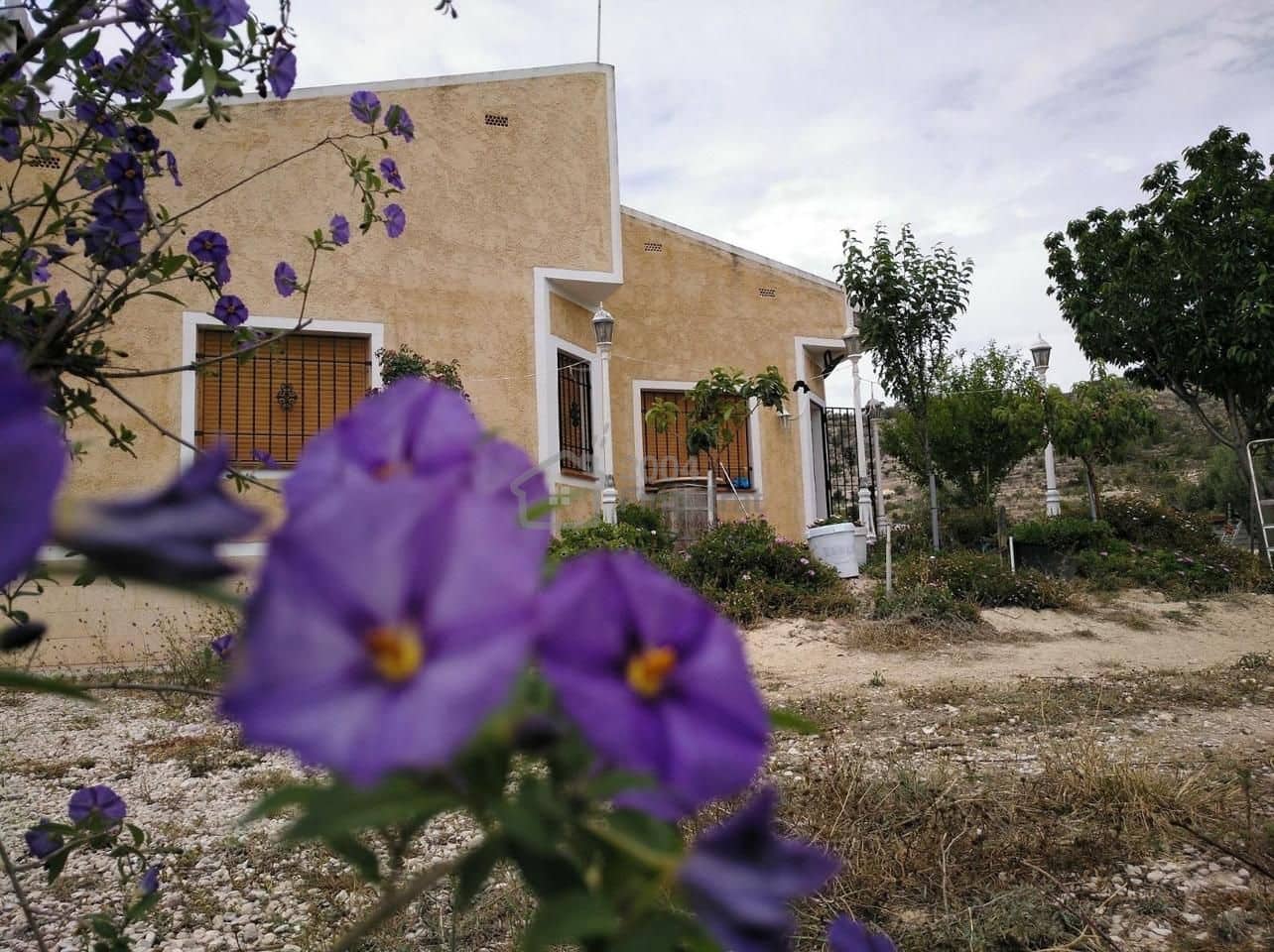 2 soverom Villa til salgs i Relleu - € 295 000 (Ref: 8814982)