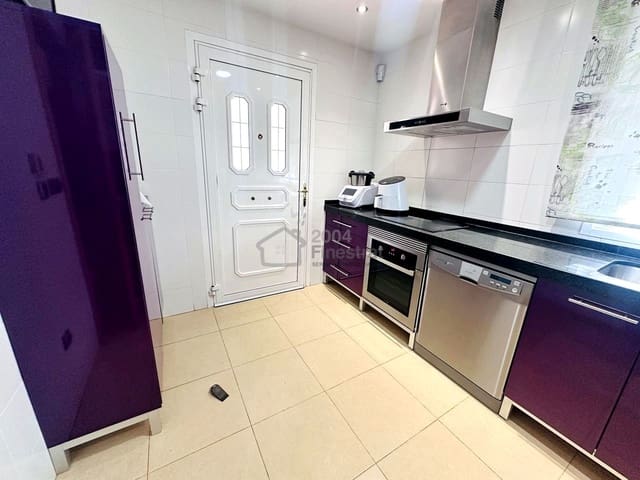 7 soveværelse Villa til salg i Balcón de Finestrat - Terra Marina, Finestrat med swimmingpool - € 695.000 (Ref: 8816705)