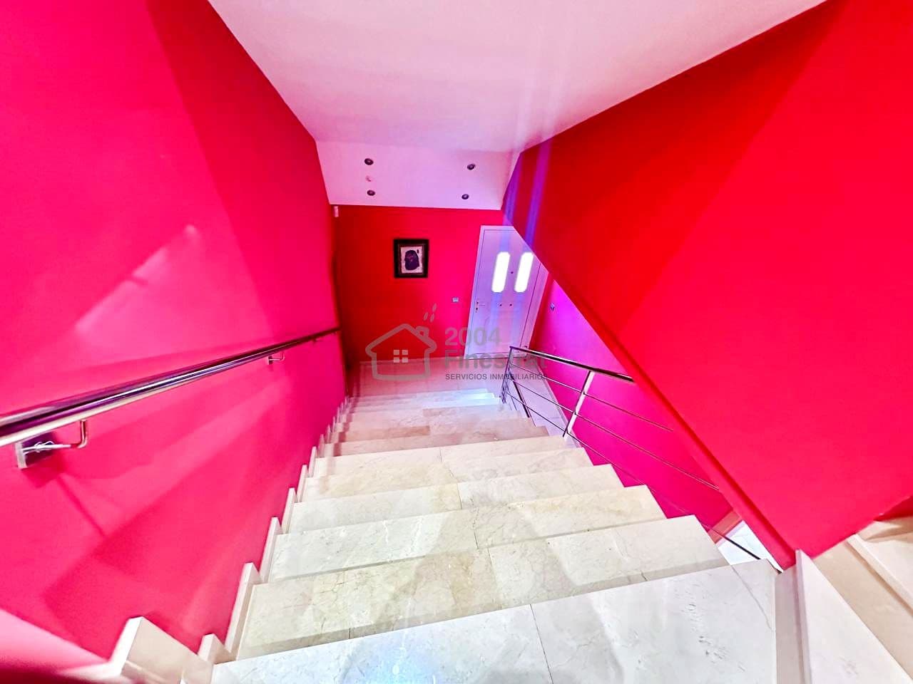 7 soveværelse Villa til salg i Finestrat med swimmingpool - € 695.000 (Ref: 8816705)