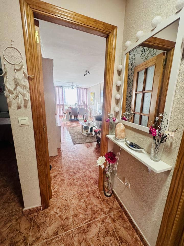 2 soverom Leilighet til salgs i Benidorm med garasje - € 215 000 (Ref: 8826463)