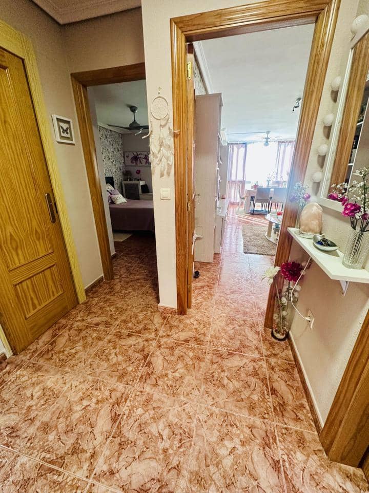 2 soverom Leilighet til salgs i Benidorm med garasje - € 215 000 (Ref: 8826463)