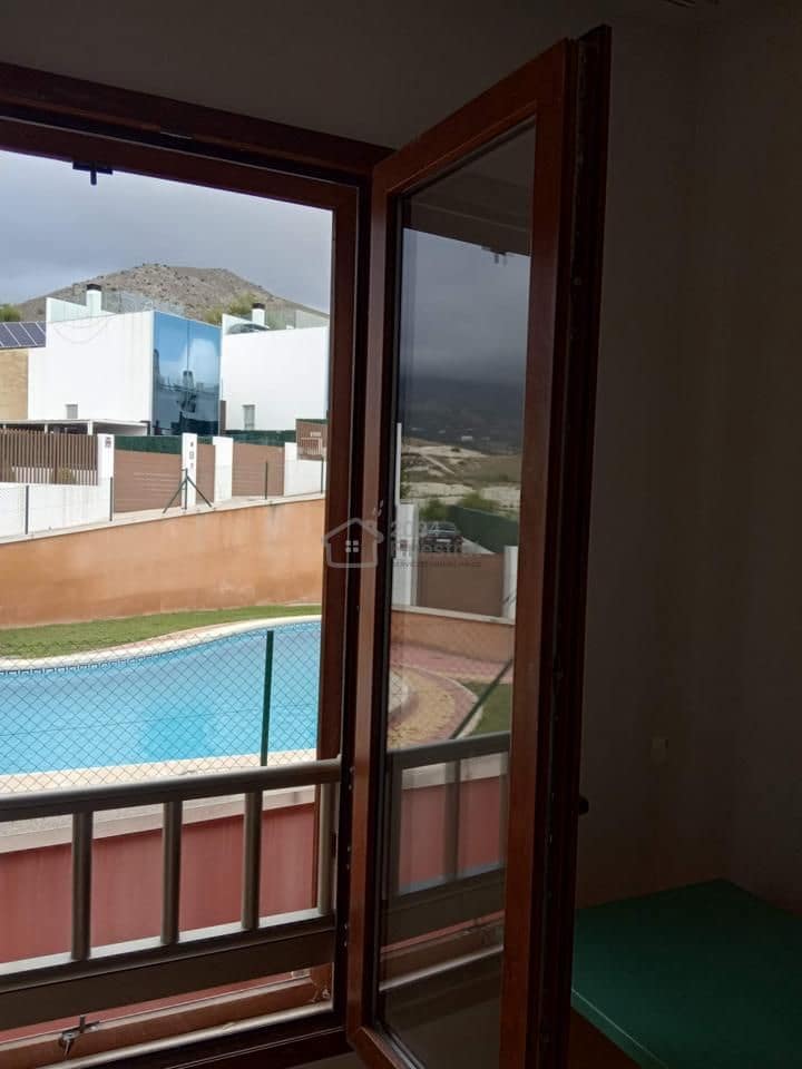 3 quarto Bungalow para venda em Finestrat com piscina garagem - 303 000 € (Ref: 8848705)