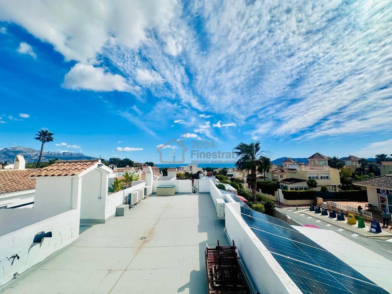 3 sypialnia Bungalow na sprzedaż w La Nucia z basenem garażem - 325 000 € (Ref: 8866447)